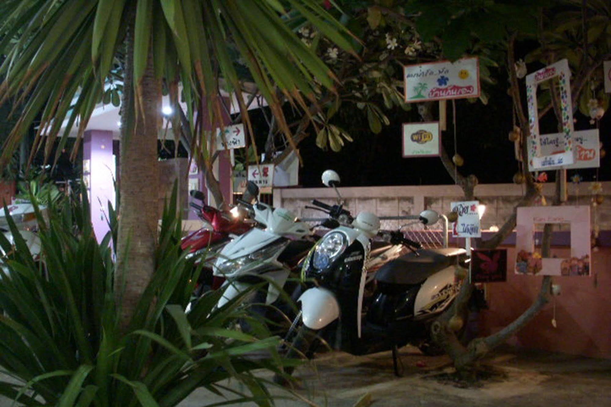 Baan Kaneang Ko Lan Bagian luar foto